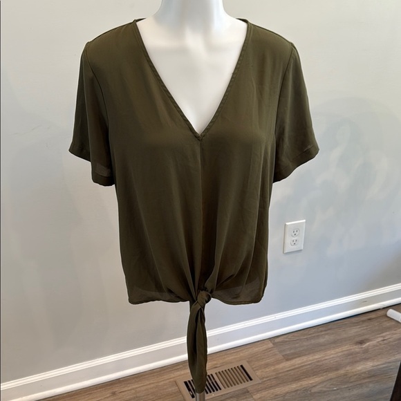 Madewell Small Green Tie Front Relaxed Blouse - Picture 5 of 10